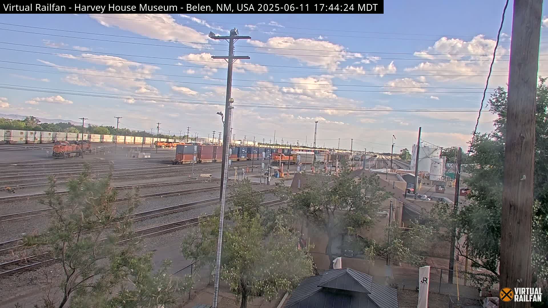 Belen Train Depot & Railroad Crossing Live Cam - Belen, Valencia, New Mexico, USA