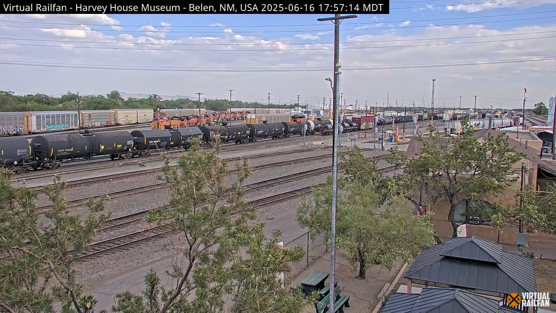 Belen Train Depot & Railroad Crossing Live Cam - Belen, Valencia, New Mexico, USA