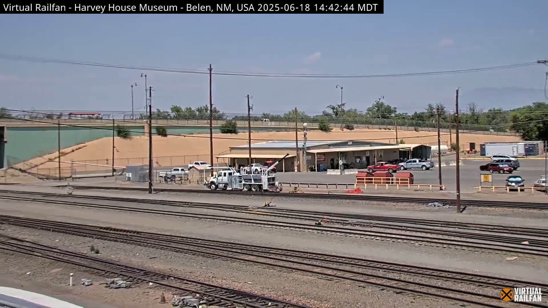 Belen Train Depot & Railroad Crossing Live Cam - Belen, Valencia, New Mexico, USA