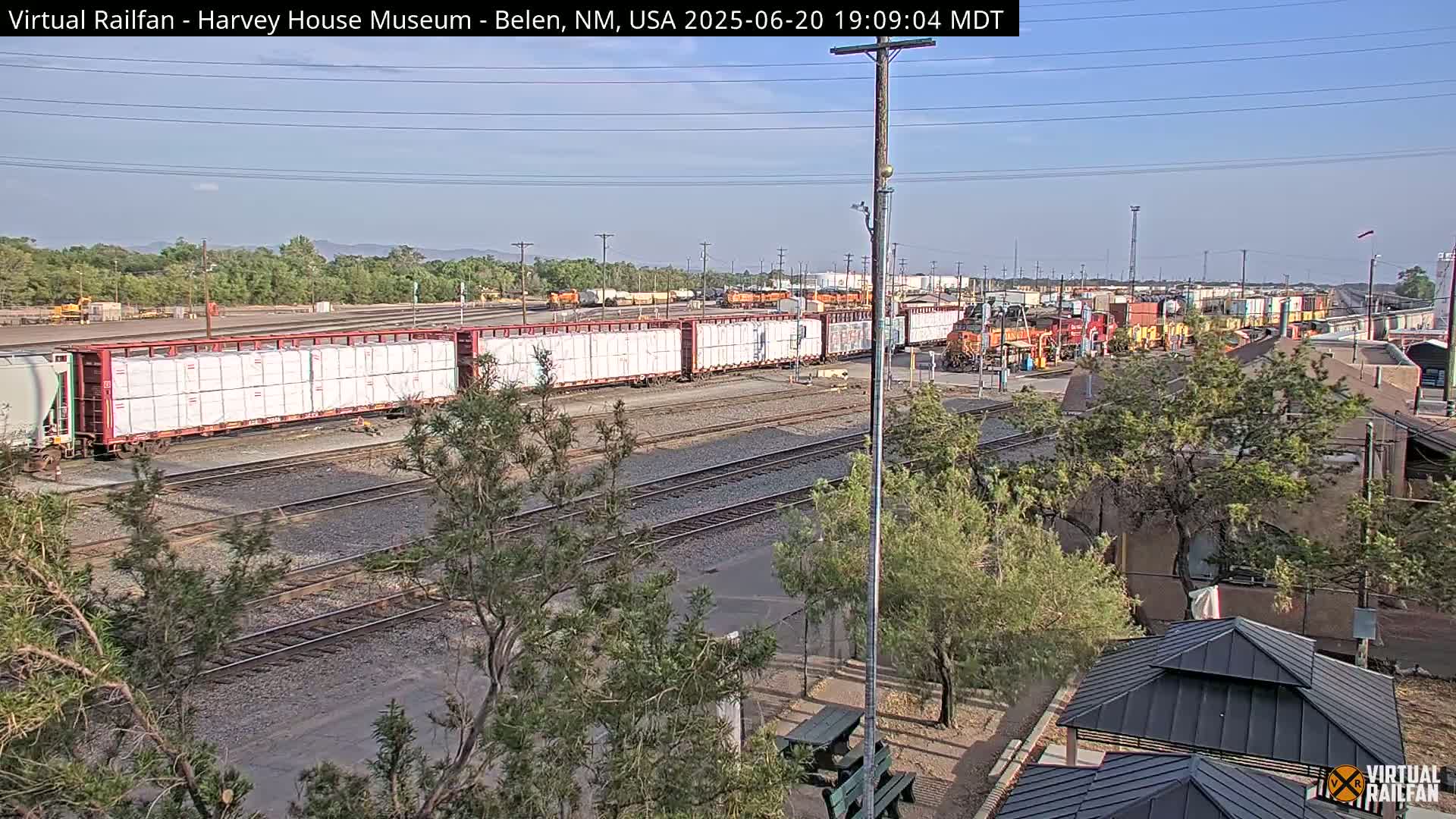 Belen Train Depot & Railroad Crossing Live Cam - Belen, Valencia, New Mexico, USA