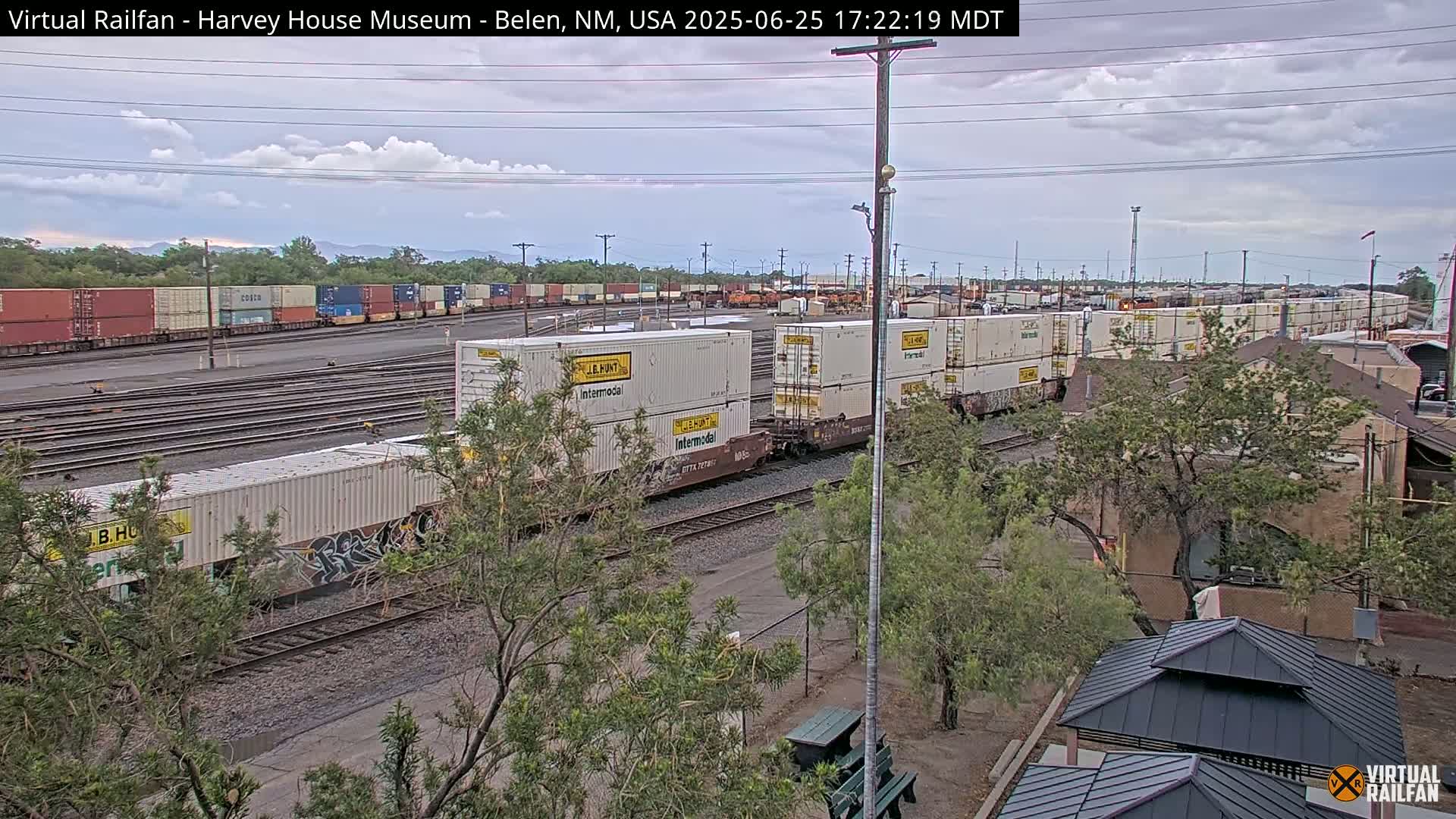 Belen Train Depot & Railroad Crossing Live Cam - Belen, Valencia, New Mexico, USA