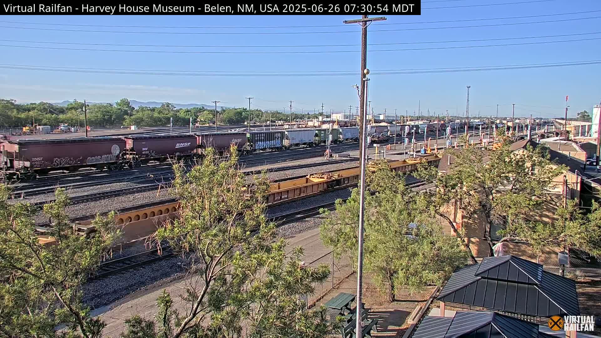 Belen Train Depot & Railroad Crossing Live Cam - Belen, Valencia, New Mexico, USA