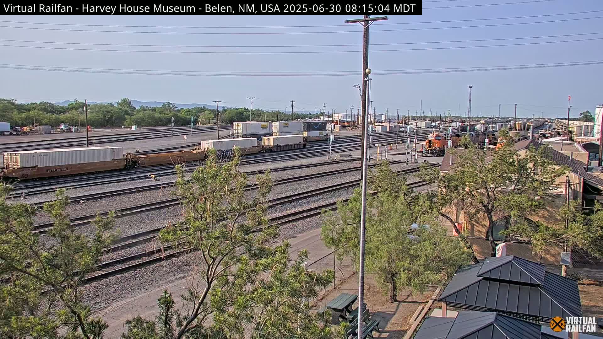 Belen Train Depot & Railroad Crossing Live Cam - Belen, Valencia, New Mexico, USA