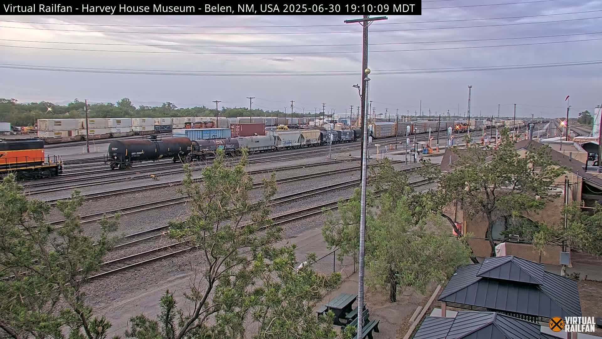 Belen Train Depot & Railroad Crossing Live Cam - Belen, Valencia, New Mexico, USA