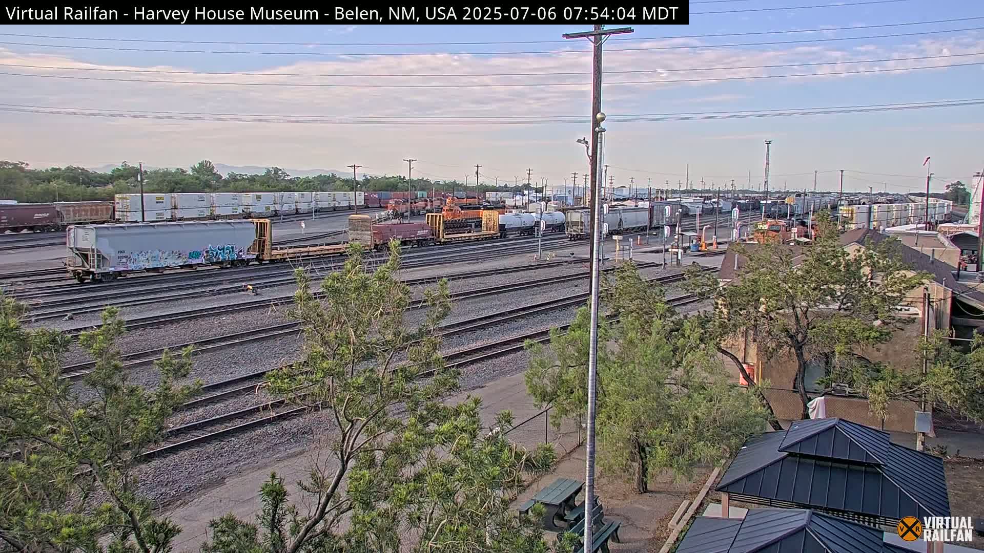 Belen Train Depot & Railroad Crossing Live Cam - Belen, Valencia, New Mexico, USA