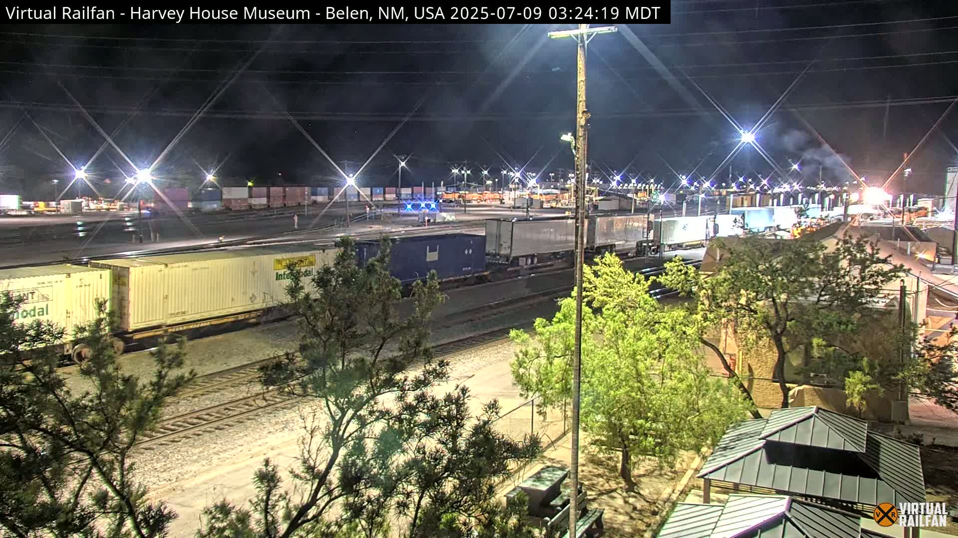 Belen Train Depot & Railroad Crossing Live Cam - Belen, Valencia, New Mexico, USA