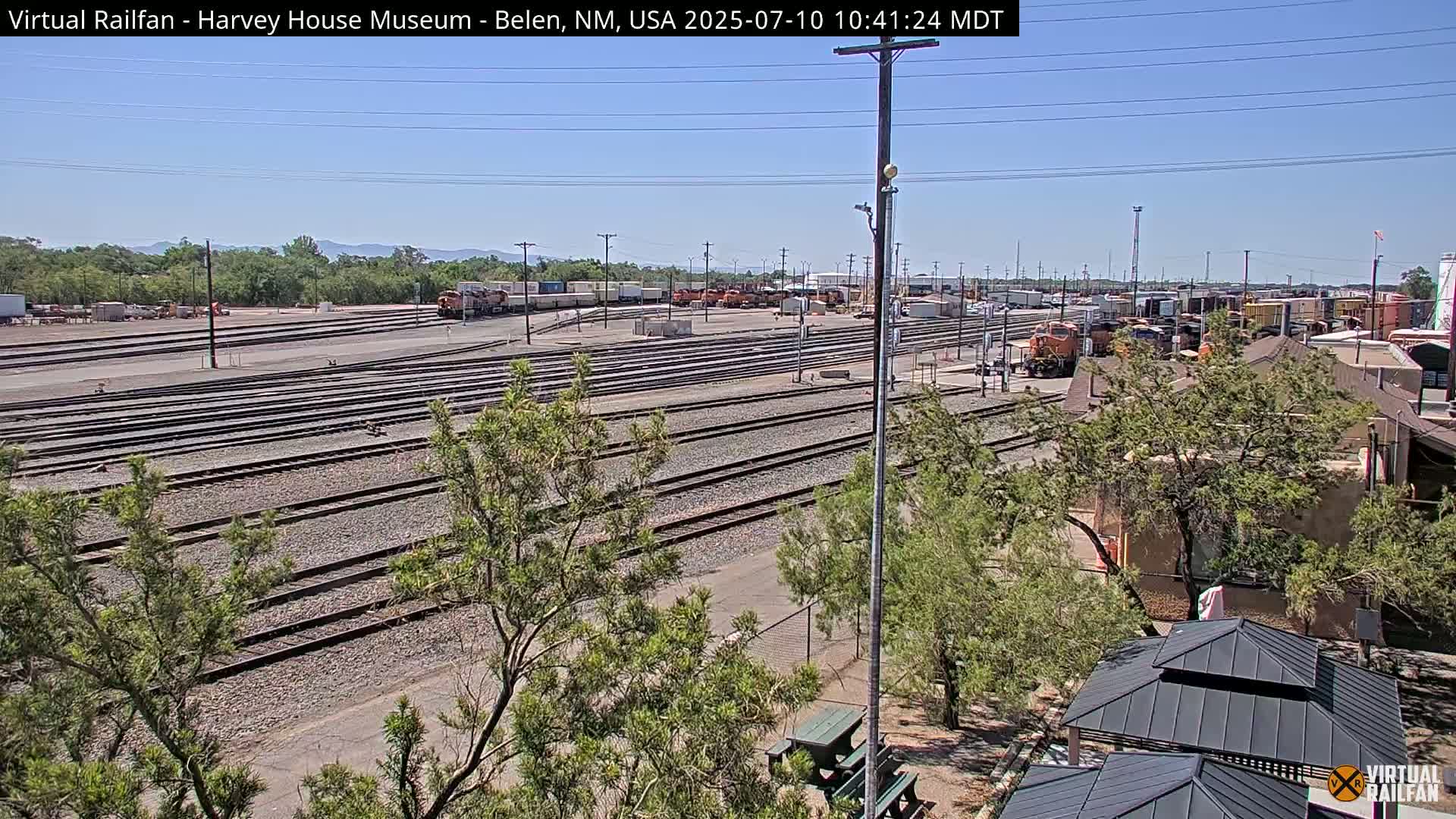 Belen Train Depot & Railroad Crossing Live Cam - Belen, Valencia, New Mexico, USA