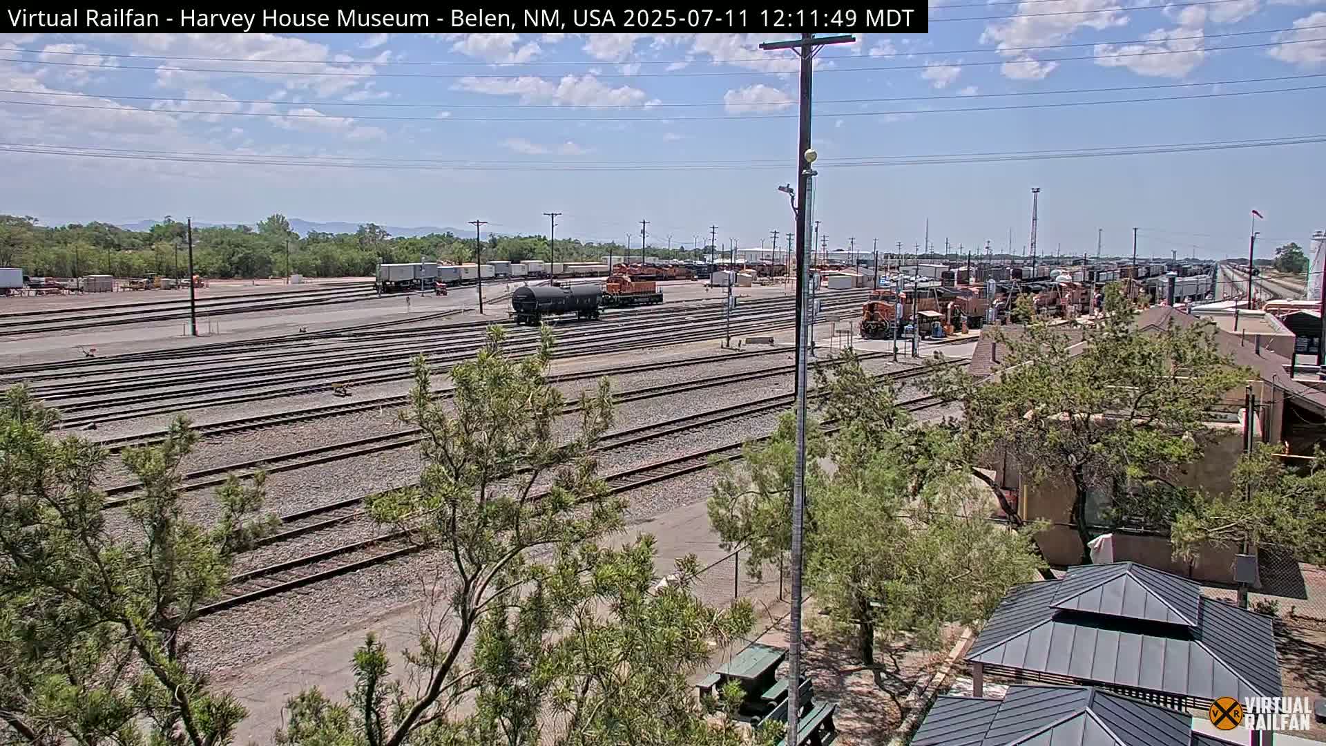 Belen Train Depot & Railroad Crossing Live Cam - Belen, Valencia, New Mexico, USA