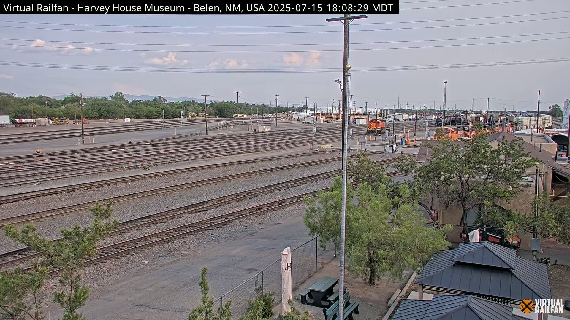 Belen Train Depot & Railroad Crossing Live Cam - Belen, Valencia, New Mexico, USA