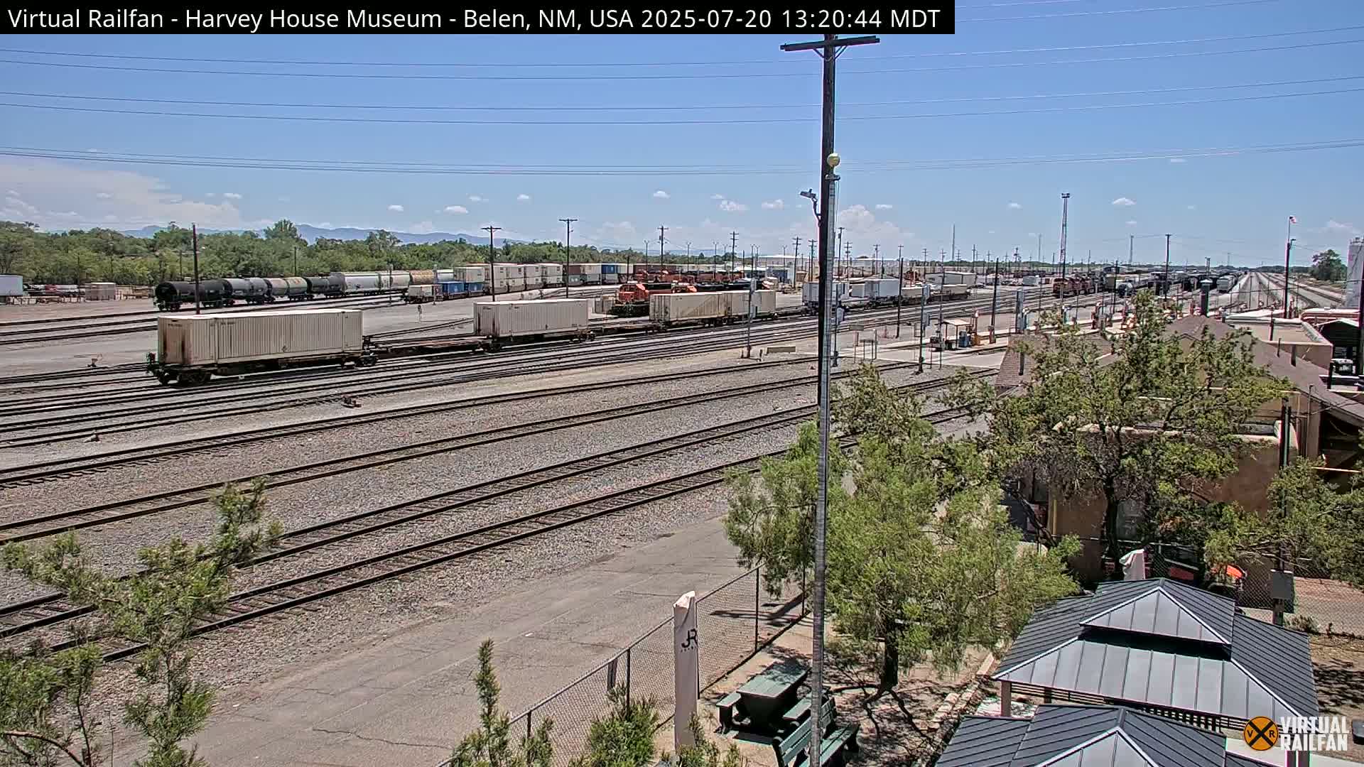 Belen Train Depot & Railroad Crossing Live Cam - Belen, Valencia, New Mexico, USA