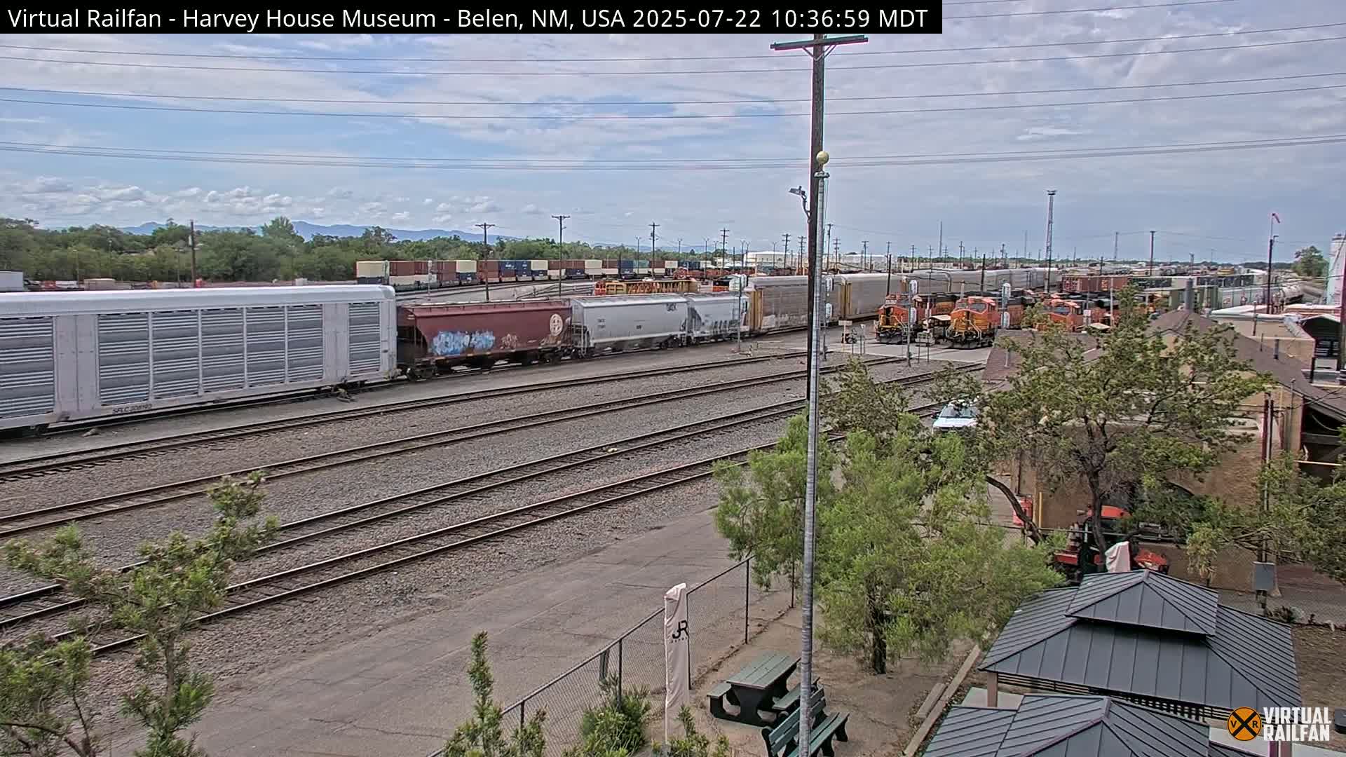 Belen Train Depot & Railroad Crossing Live Cam - Belen, Valencia, New Mexico, USA