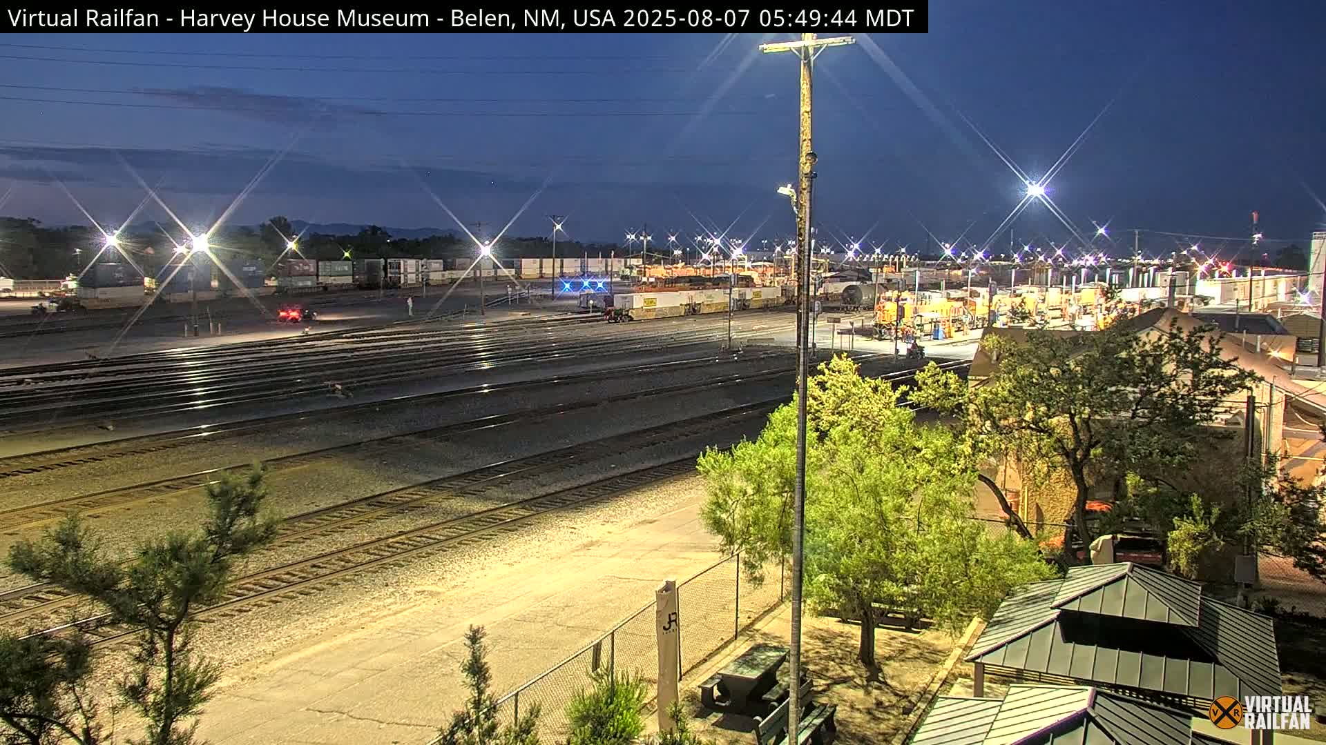 Belen Train Depot & Railroad Crossing Live Cam - Belen, Valencia, New Mexico, USA