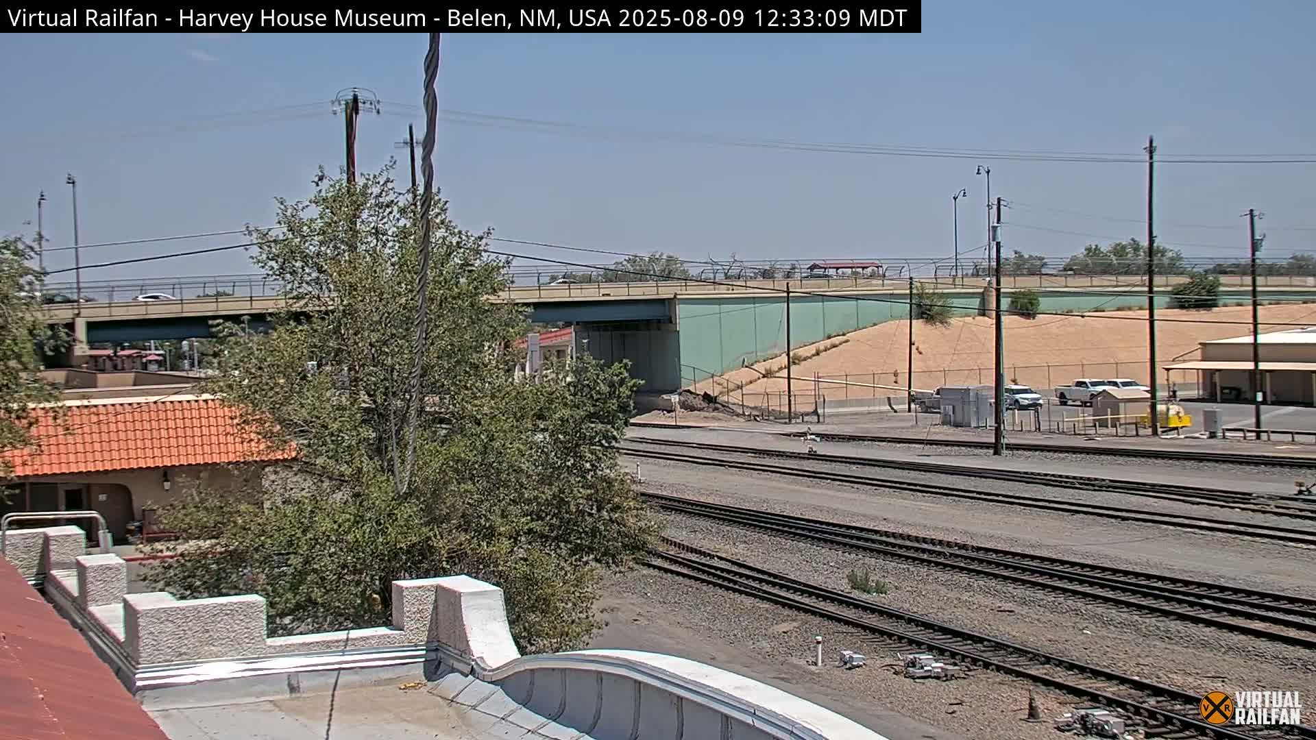 Belen Train Depot & Railroad Crossing Live Cam - Belen, Valencia, New Mexico, USA