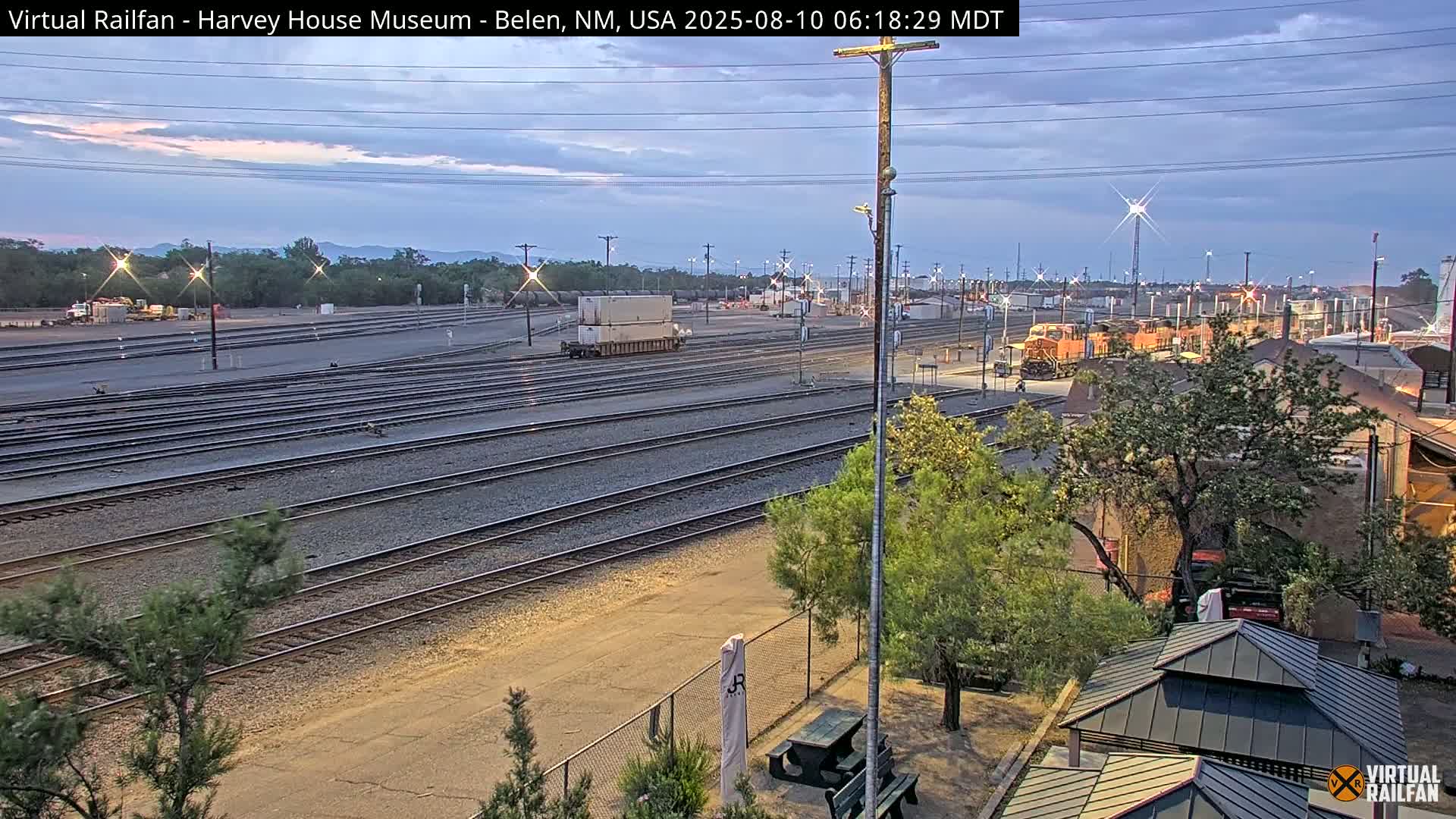 Belen Train Depot & Railroad Crossing Live Cam - Belen, Valencia, New Mexico, USA
