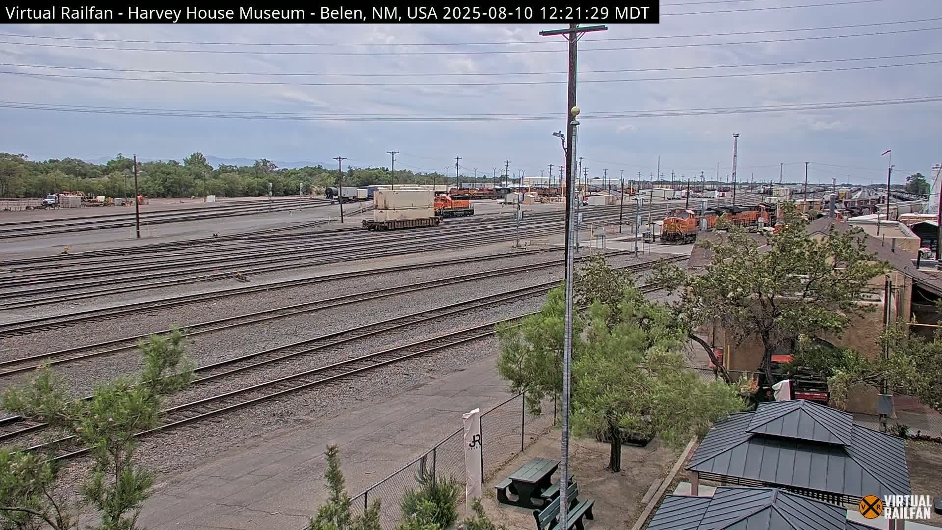 Belen Train Depot & Railroad Crossing Live Cam - Belen, Valencia, New Mexico, USA