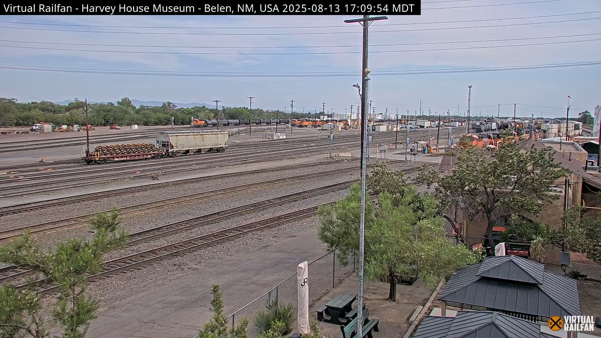 Belen Train Depot & Railroad Crossing Live Cam - Belen, Valencia, New Mexico, USA