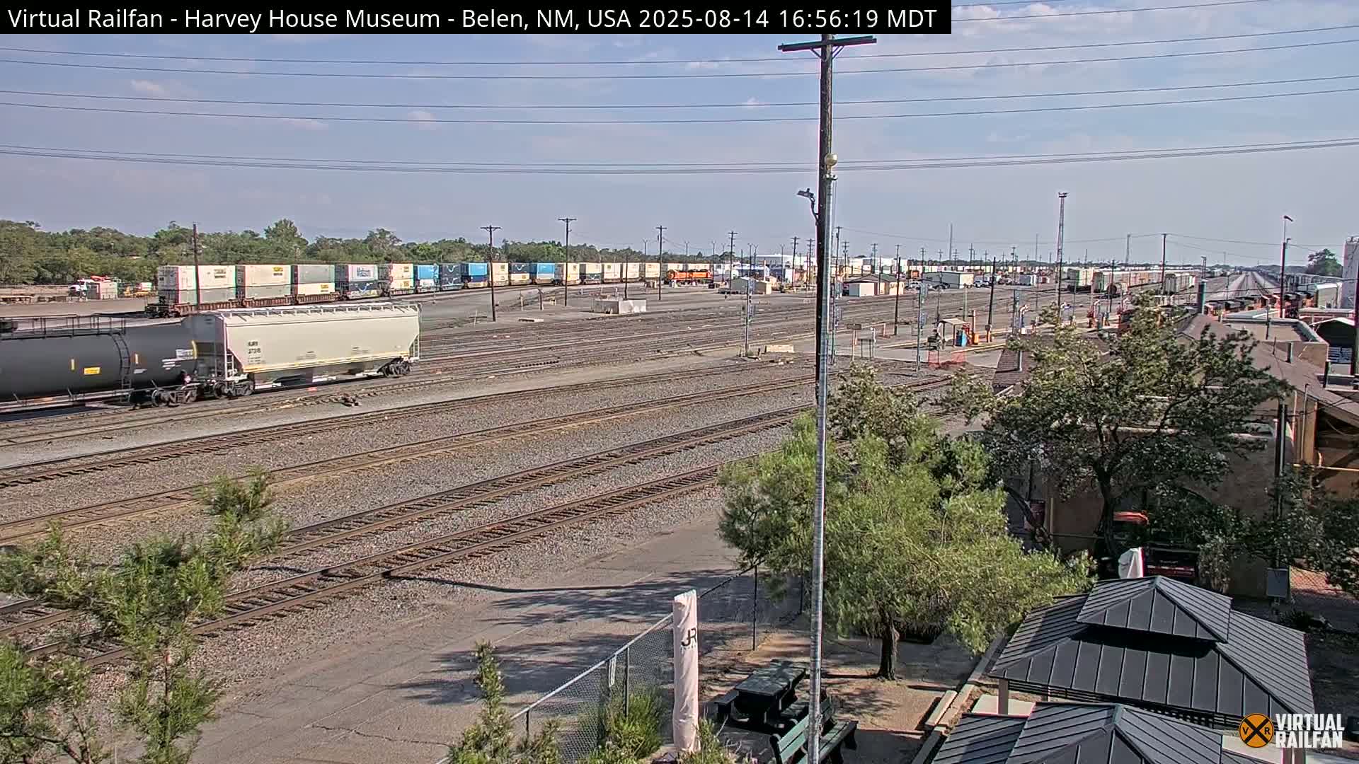 Belen Train Depot & Railroad Crossing Live Cam - Belen, Valencia, New Mexico, USA