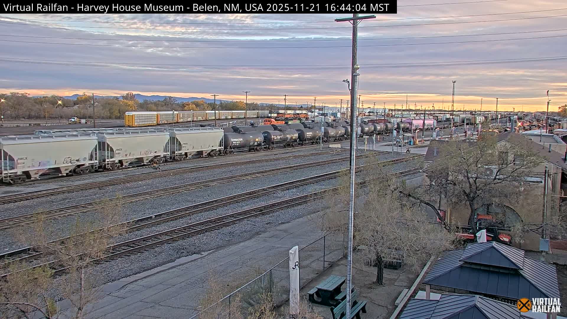 Belen Train Depot & Railroad Crossing Live Cam - Belen, Valencia, New Mexico, USA