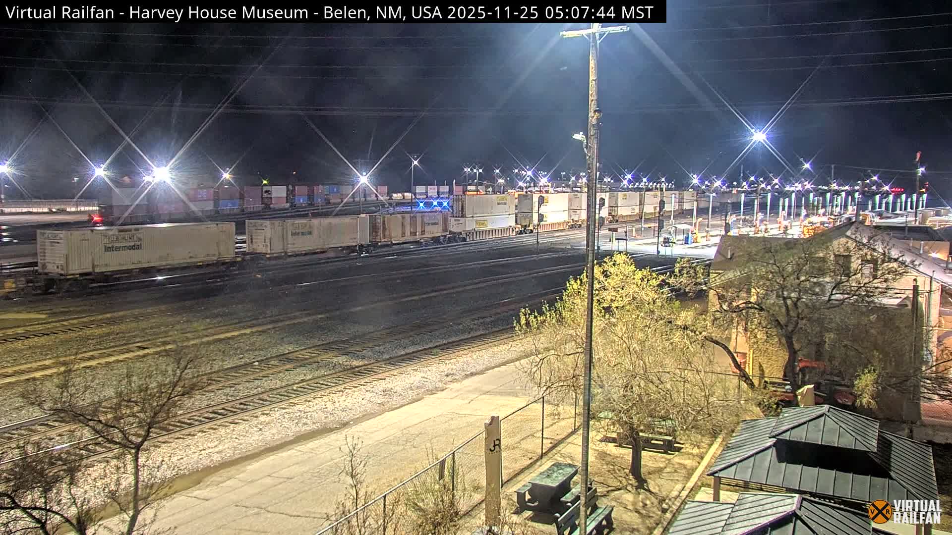 Belen Train Depot & Railroad Crossing Live Cam - Belen, Valencia, New Mexico, USA
