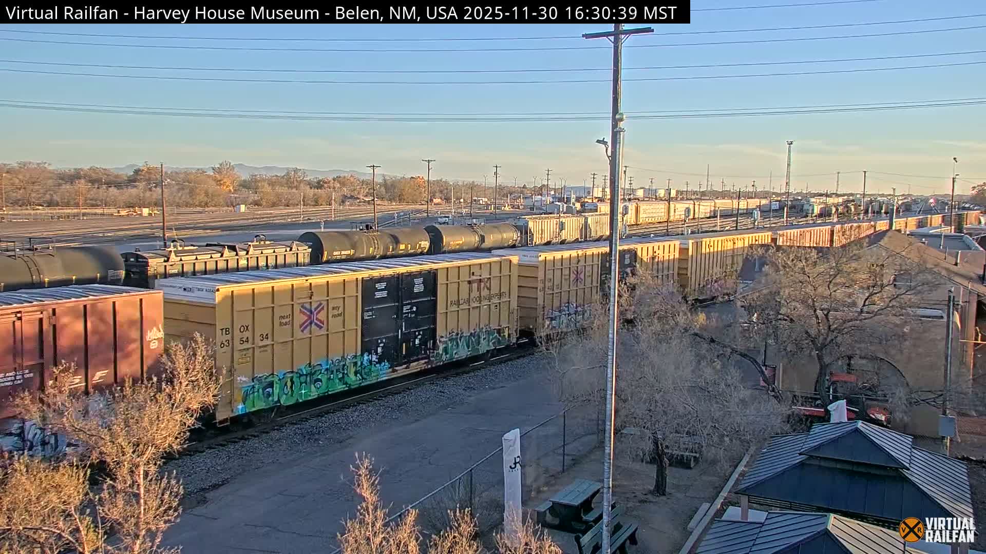 Belen Train Depot & Railroad Crossing Live Cam - Belen, Valencia, New Mexico, USA