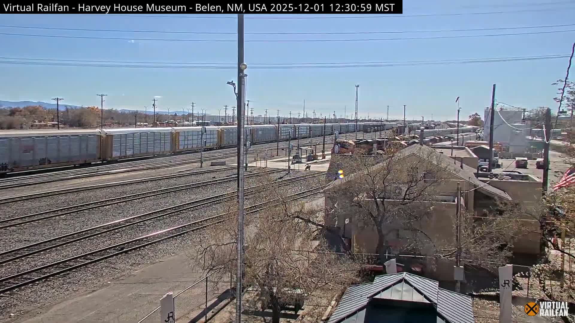 Belen Train Depot & Railroad Crossing Live Cam - Belen, Valencia, New Mexico, USA