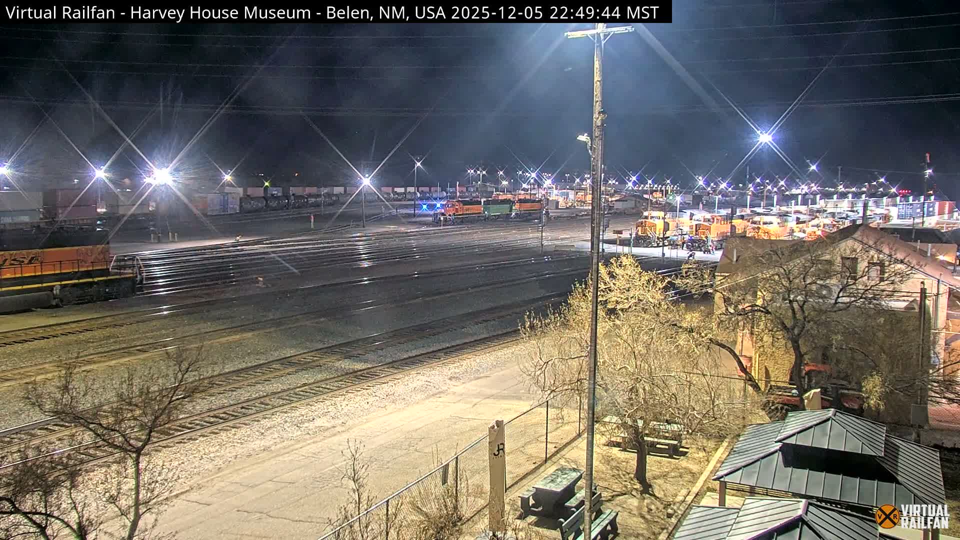 Belen Train Depot & Railroad Crossing Live Cam - Belen, Valencia, New Mexico, USA