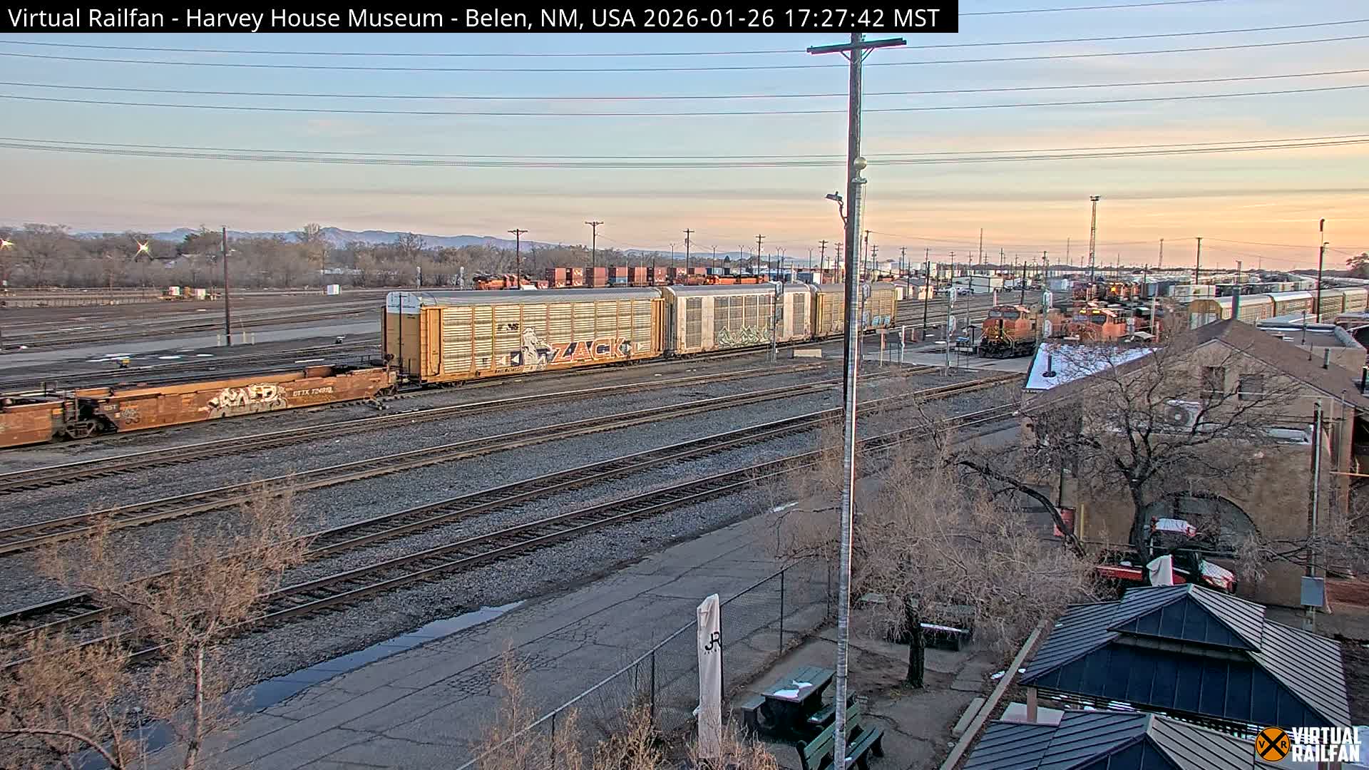 Belen Train Depot & Railroad Crossing Live Cam - Belen, Valencia, New Mexico, USA