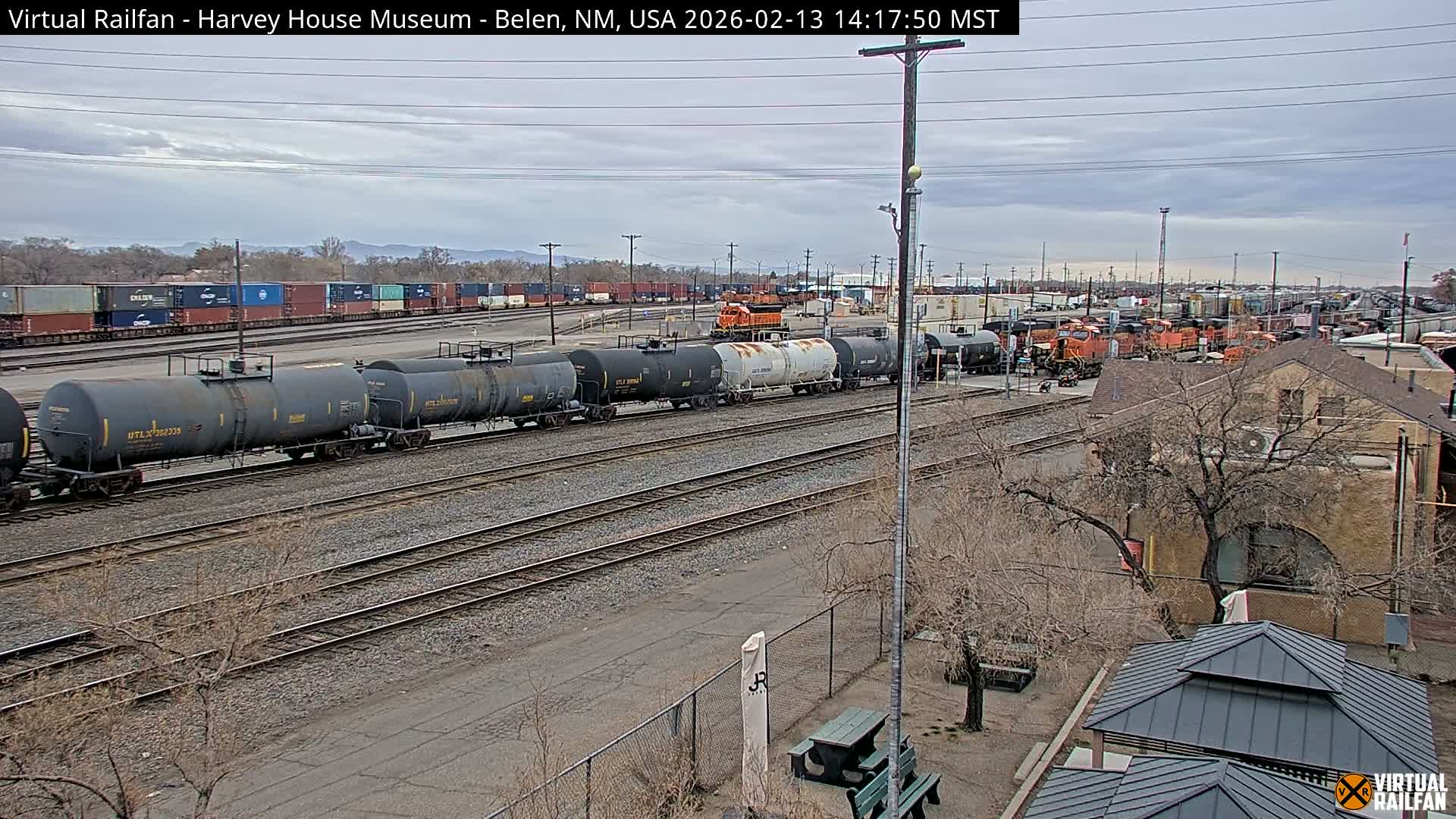Belen Train Depot & Railroad Crossing Live Cam - Belen, Valencia, New Mexico, USA
