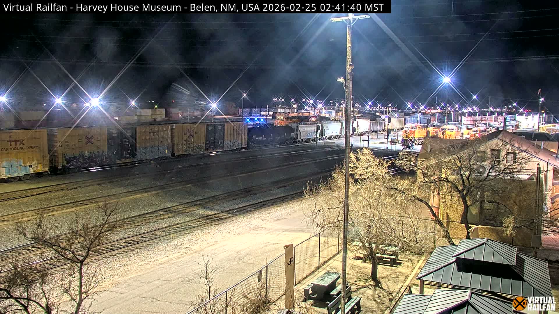 Belen Train Depot & Railroad Crossing Live Cam - Belen, Valencia, New Mexico, USA