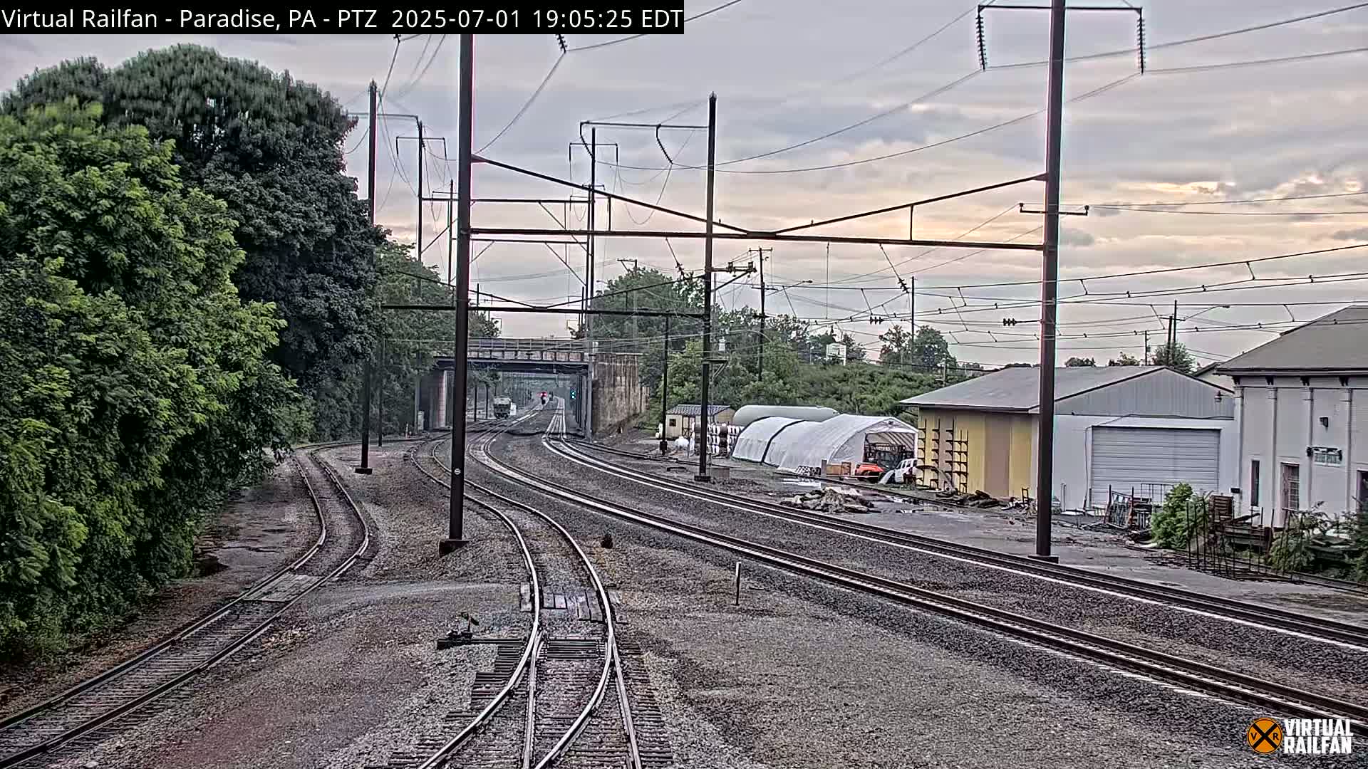 Paradise, Leaman Place Railroad Junction Live Cam - Paradise, Lancaster, Pennsylvania, USA