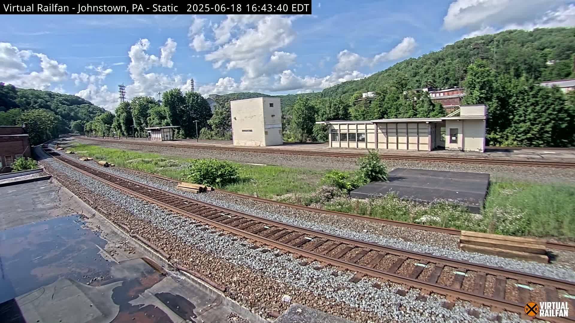 Johnstown Train Station & Railroad Crossing Live Cam - Johnstown, Cambria, Pennsylvania, USA