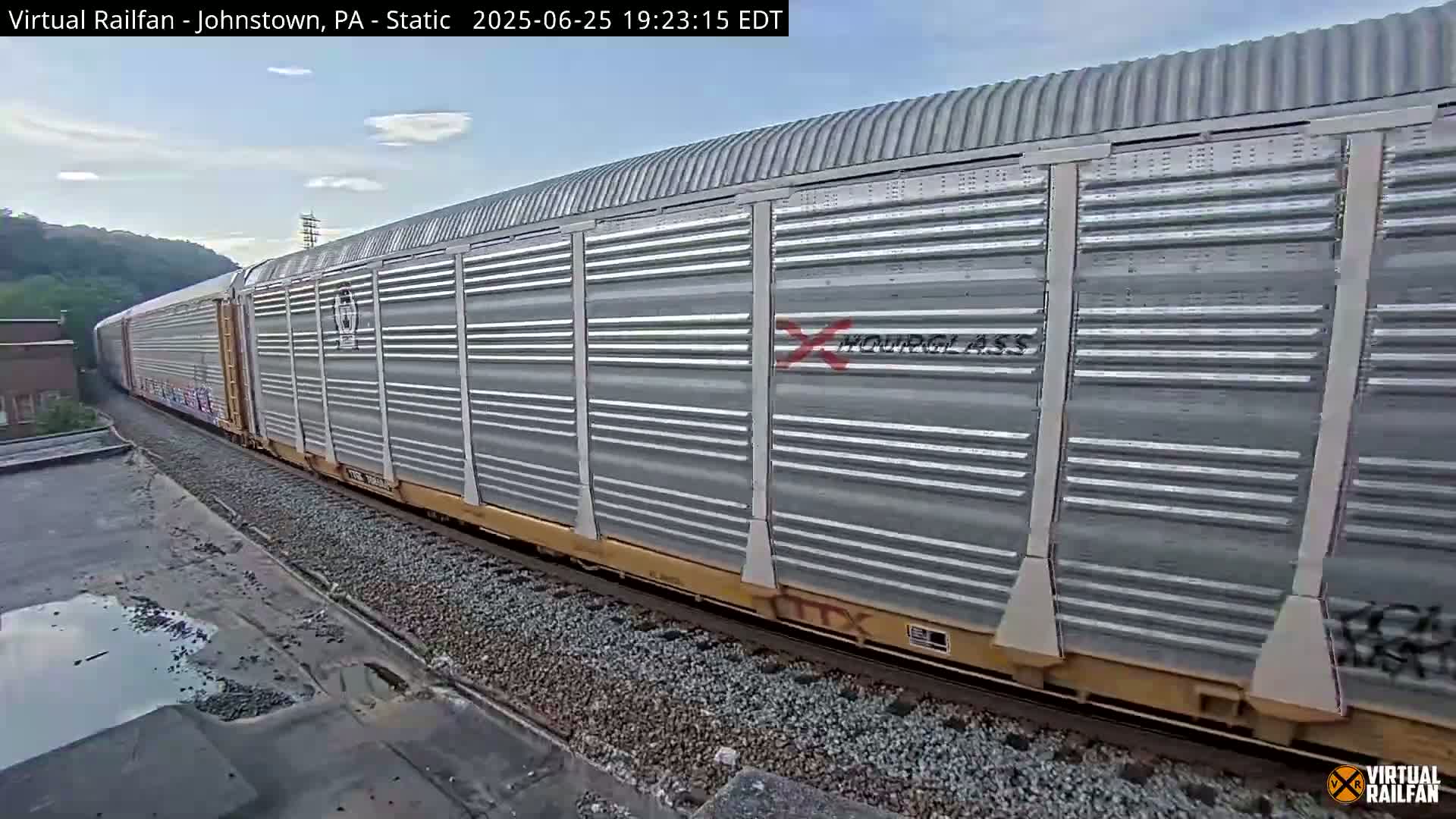 Johnstown Train Station & Railroad Crossing Live Cam - Johnstown, Cambria, Pennsylvania, USA