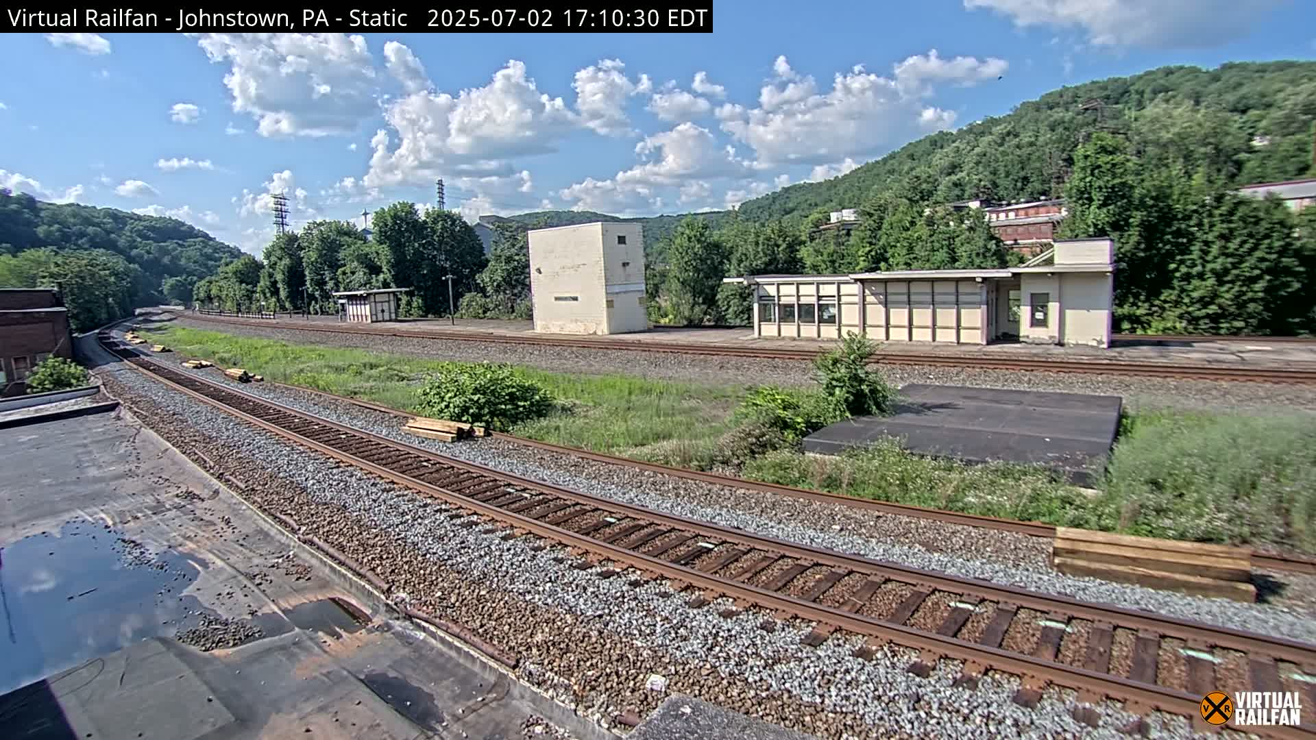 Johnstown Train Station & Railroad Crossing Live Cam - Johnstown, Cambria, Pennsylvania, USA