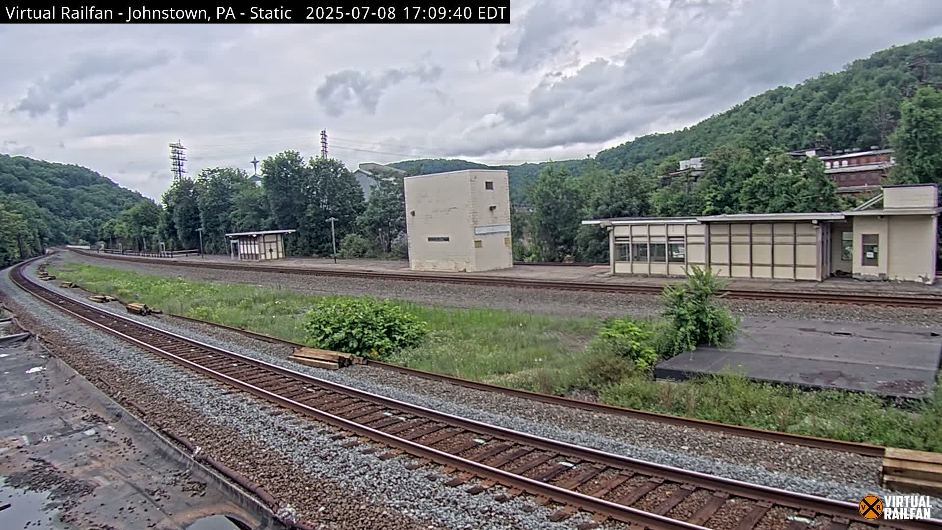 Johnstown Train Station & Railroad Crossing Live Cam - Johnstown, Cambria, Pennsylvania, USA