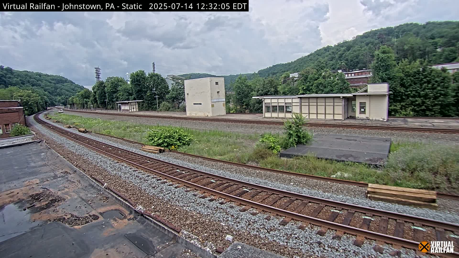 Johnstown Train Station & Railroad Crossing Live Cam - Johnstown, Cambria, Pennsylvania, USA
