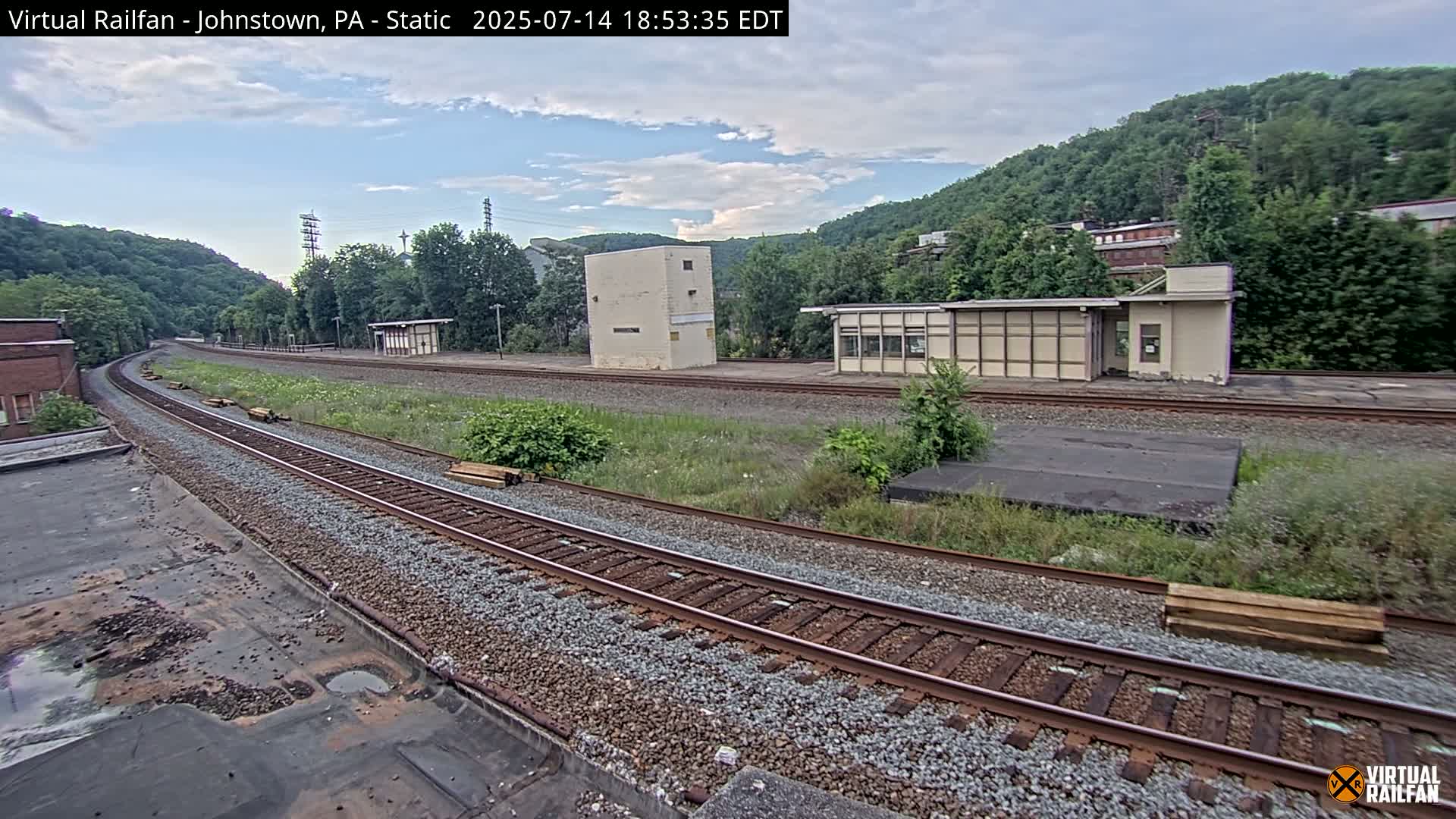Johnstown Train Station & Railroad Crossing Live Cam - Johnstown, Cambria, Pennsylvania, USA