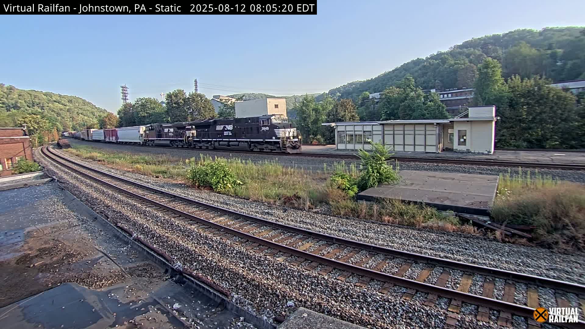 Johnstown Train Station & Railroad Crossing Live Cam - Johnstown, Cambria, Pennsylvania, USA