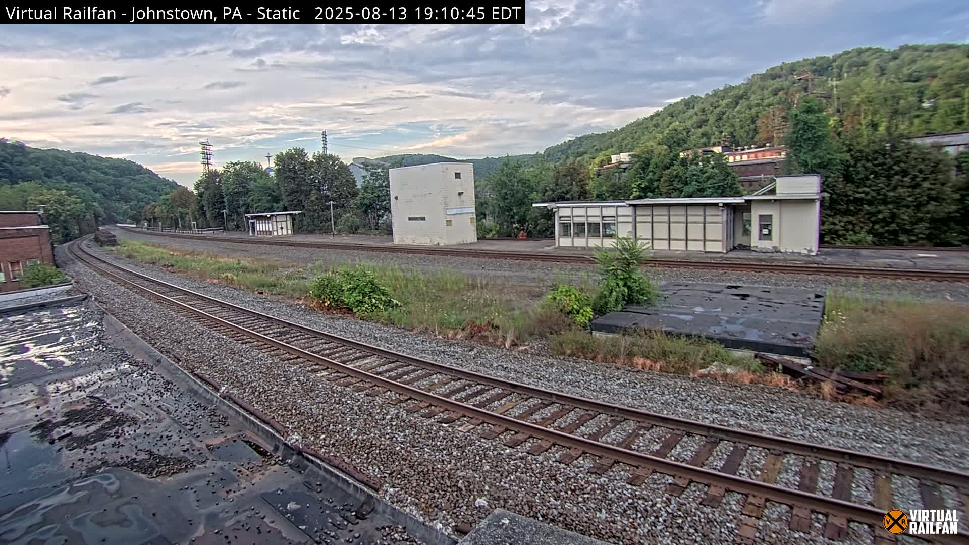 Johnstown Train Station & Railroad Crossing Live Cam - Johnstown, Cambria, Pennsylvania, USA