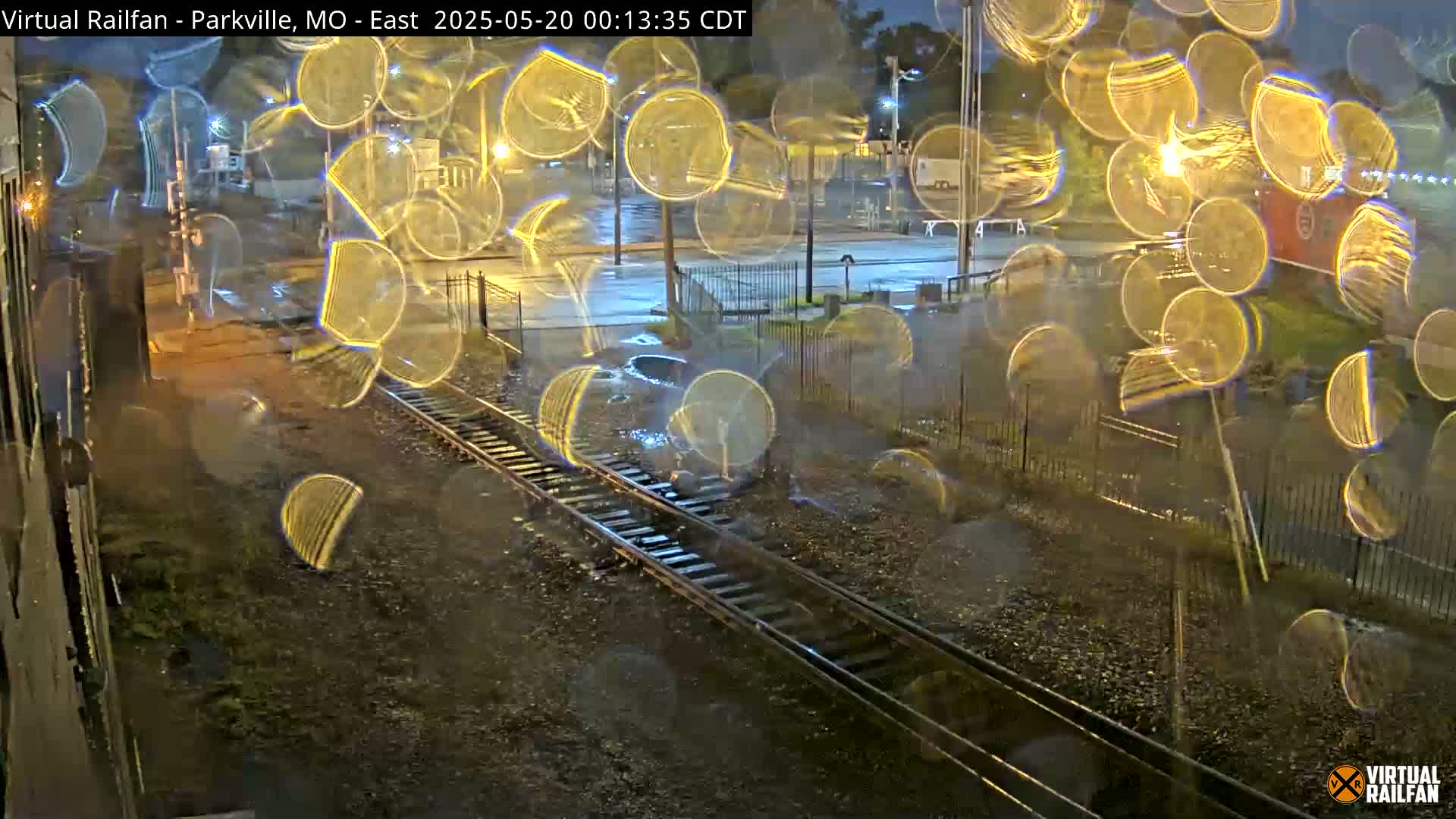 Parkville Railroad Crossing Live Cam - Parkville, Platte, Missouri, USA