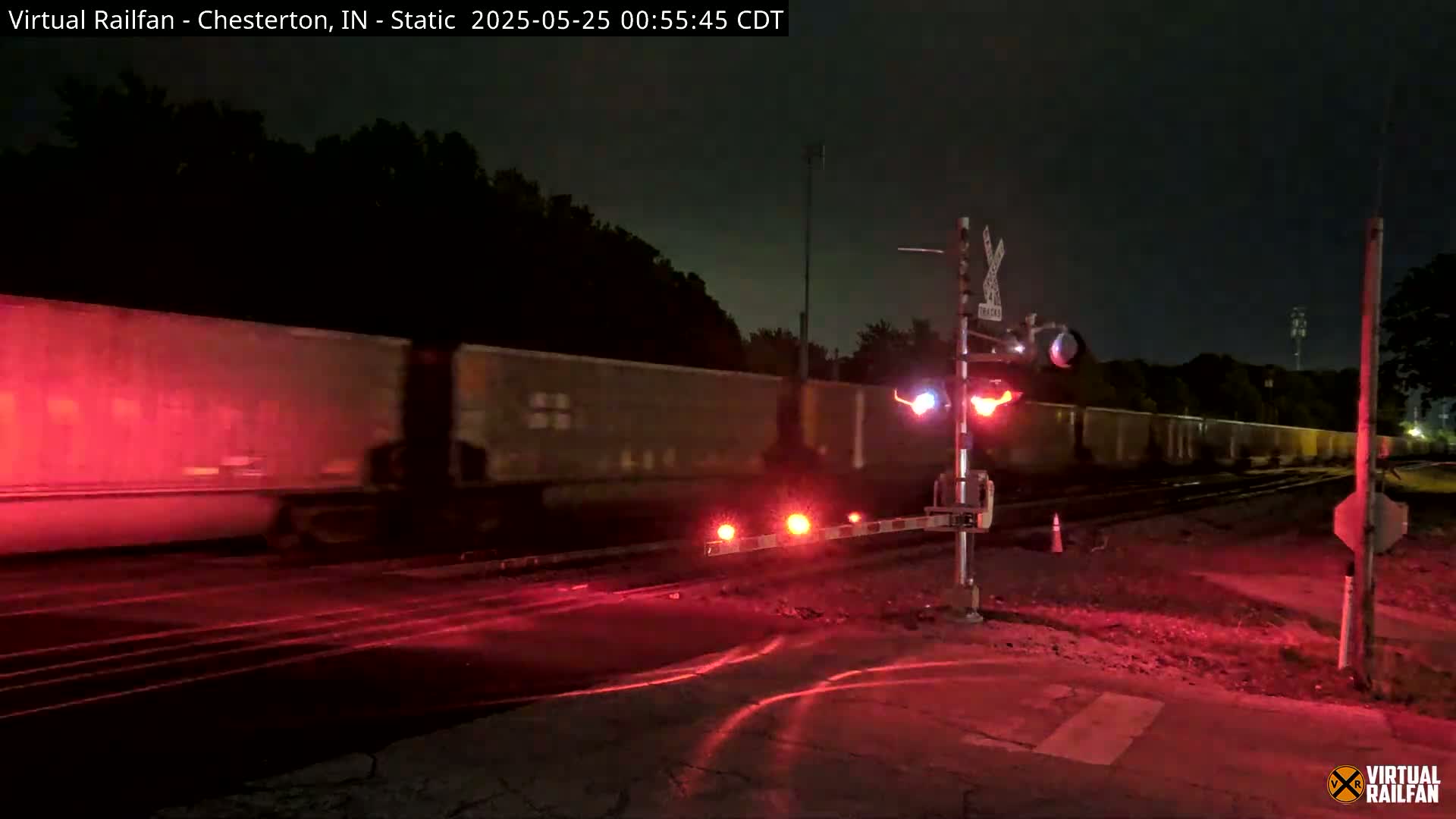 Chesterton Railroad Crossing Porter Junction Live Cam - Chesterton, Porter, Indiana, USA
