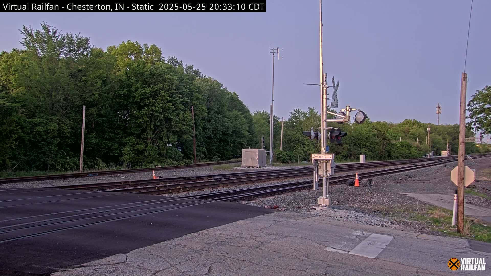 Chesterton Railroad Crossing Porter Junction Live Cam - Chesterton, Porter, Indiana, USA