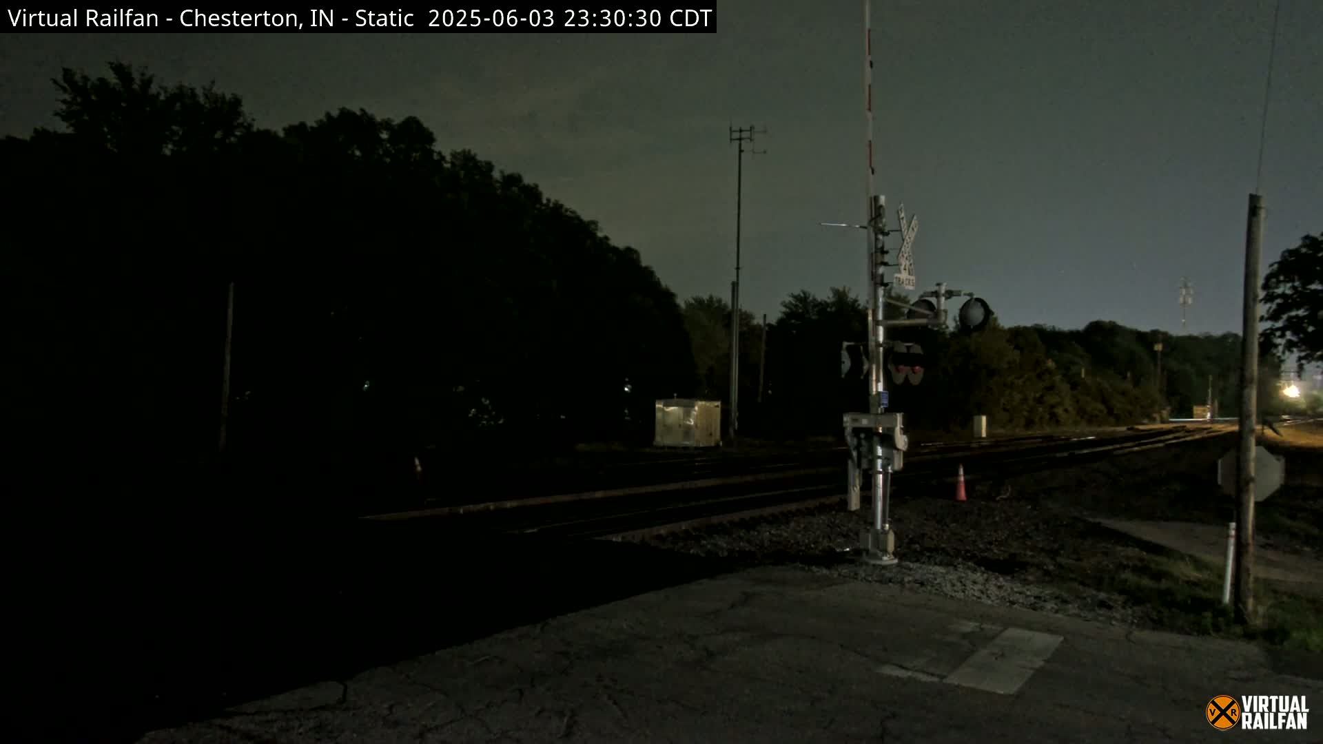 Chesterton Railroad Crossing Porter Junction Live Cam - Chesterton, Porter, Indiana, USA