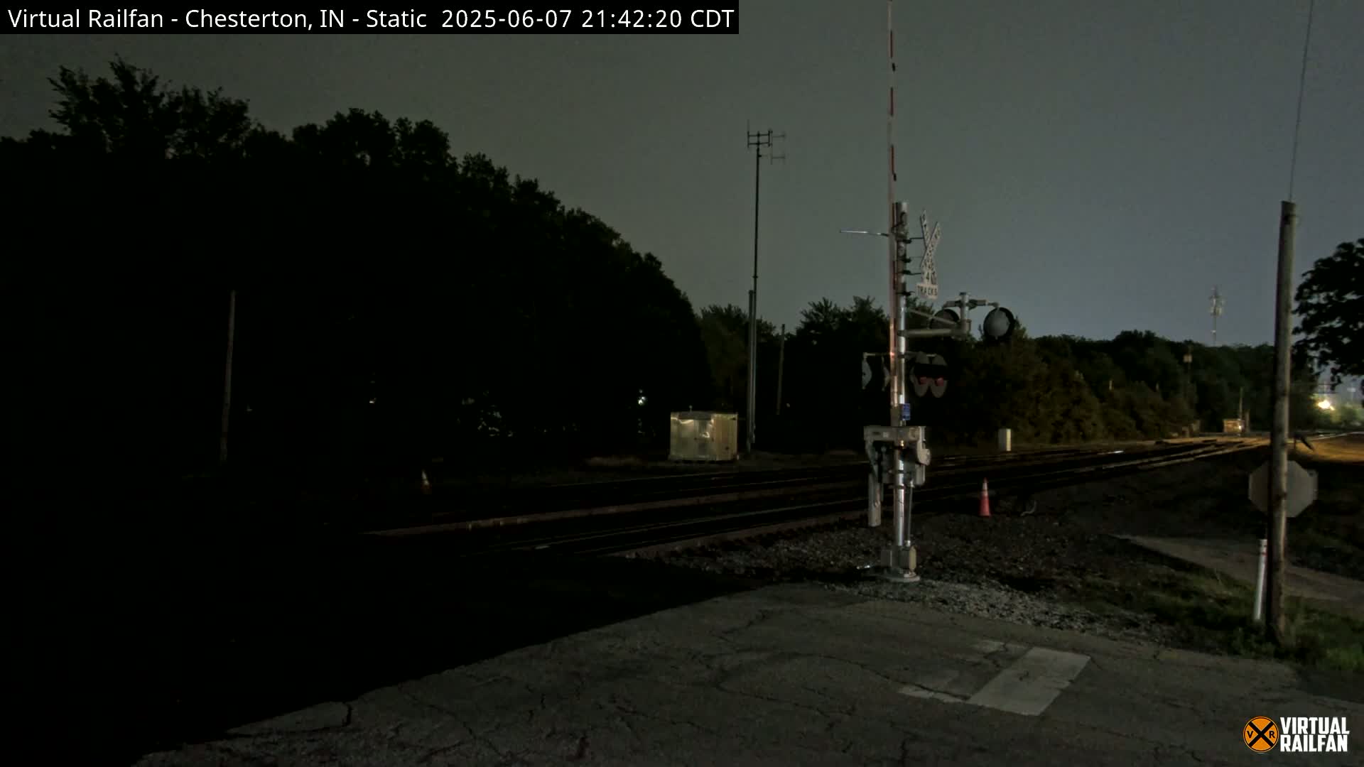 Chesterton Railroad Crossing Porter Junction Live Cam - Chesterton, Porter, Indiana, USA