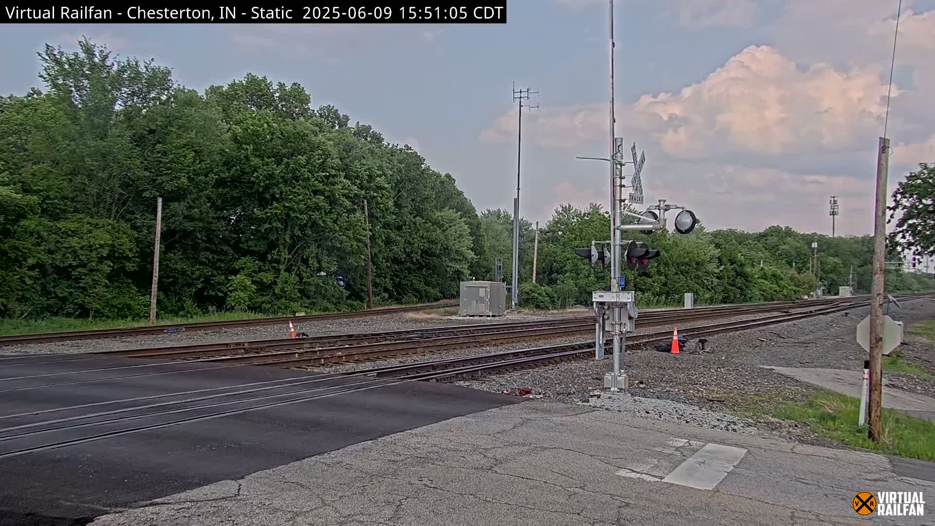 Chesterton Railroad Crossing Porter Junction Live Cam - Chesterton, Porter, Indiana, USA
