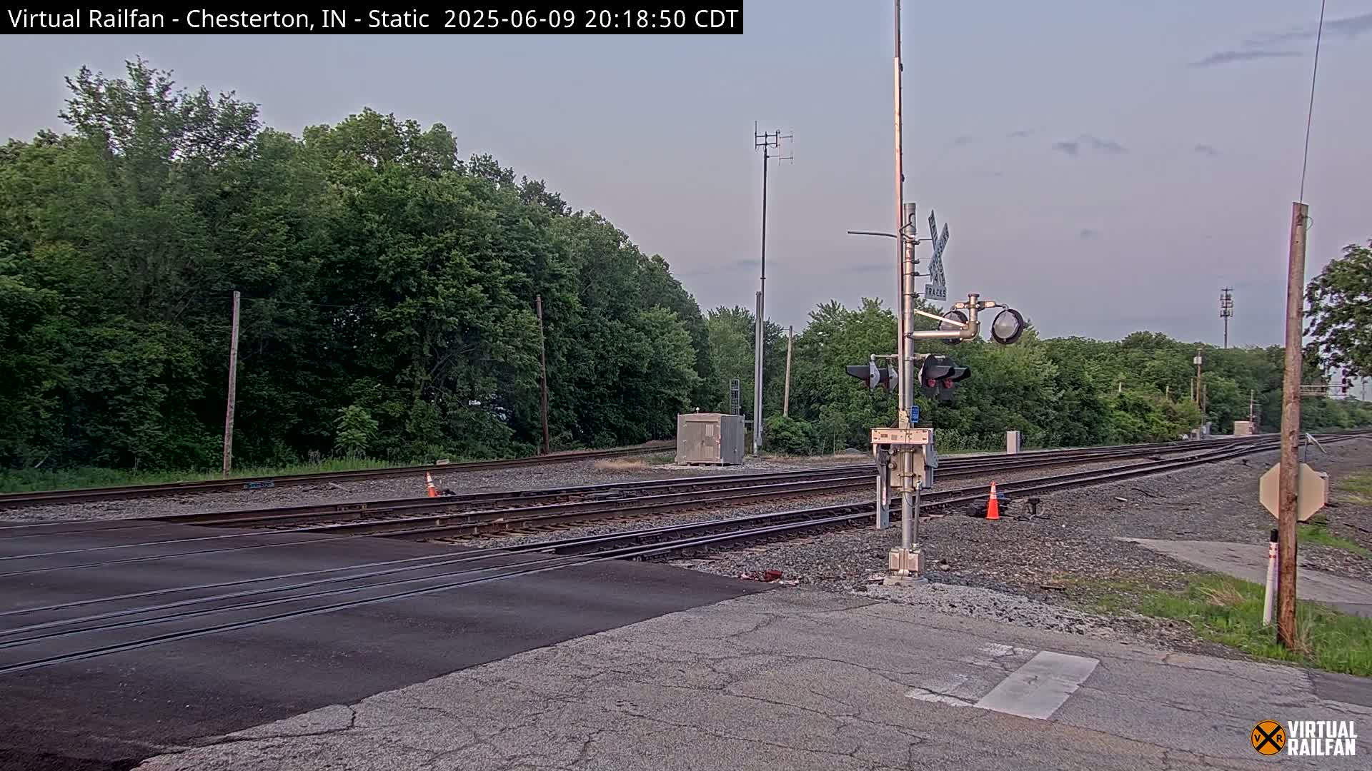 Chesterton Railroad Crossing Porter Junction Live Cam - Chesterton, Porter, Indiana, USA