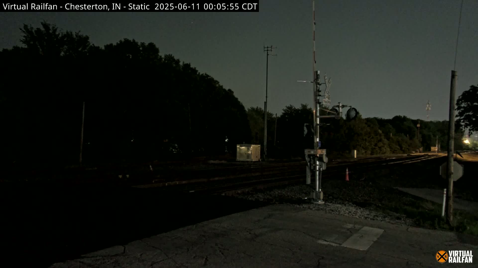 Chesterton Railroad Crossing Porter Junction Live Cam - Chesterton, Porter, Indiana, USA