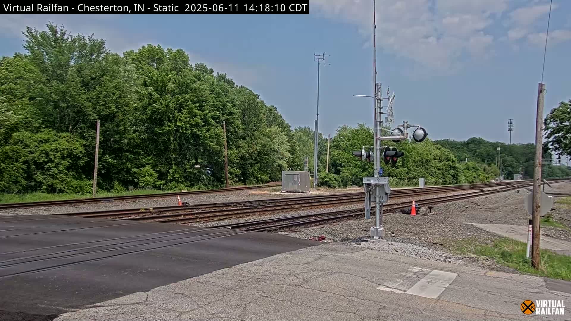 Chesterton Railroad Crossing Porter Junction Live Cam - Chesterton, Porter, Indiana, USA