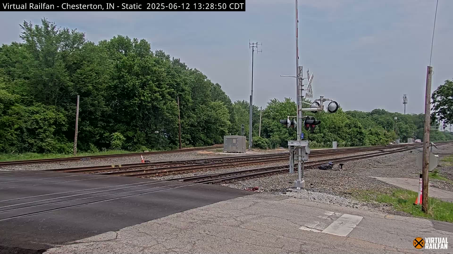 Chesterton Railroad Crossing Porter Junction Live Cam - Chesterton, Porter, Indiana, USA