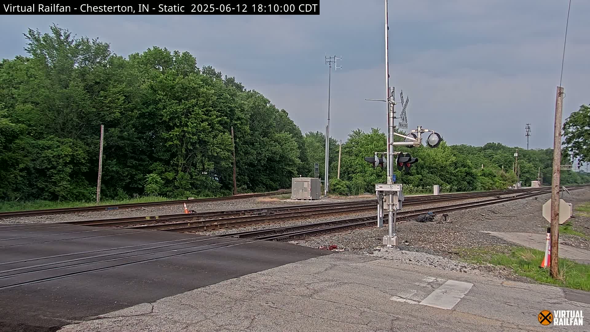 Chesterton Railroad Crossing Porter Junction Live Cam - Chesterton, Porter, Indiana, USA