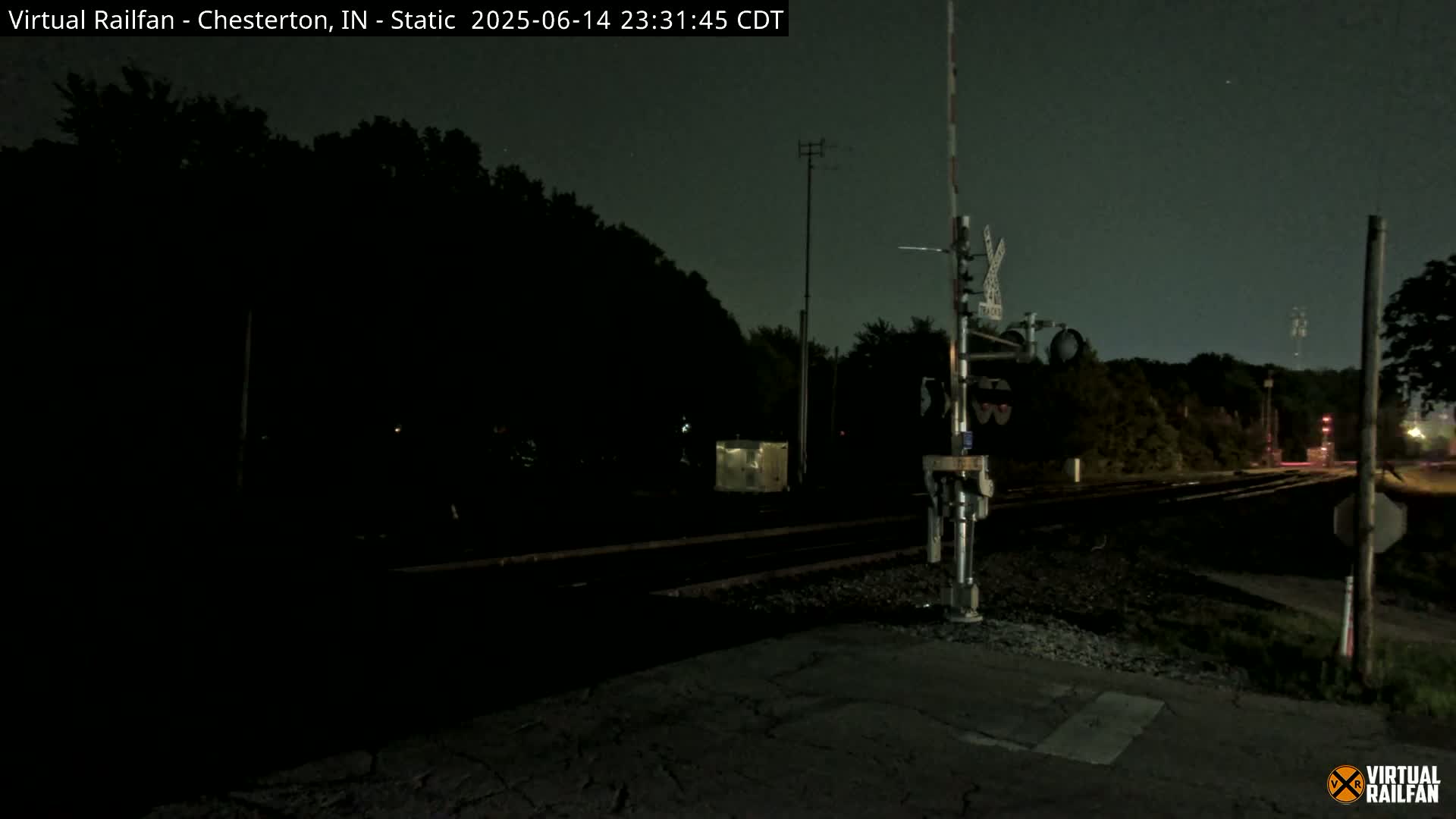 Chesterton Railroad Crossing Porter Junction Live Cam - Chesterton, Porter, Indiana, USA